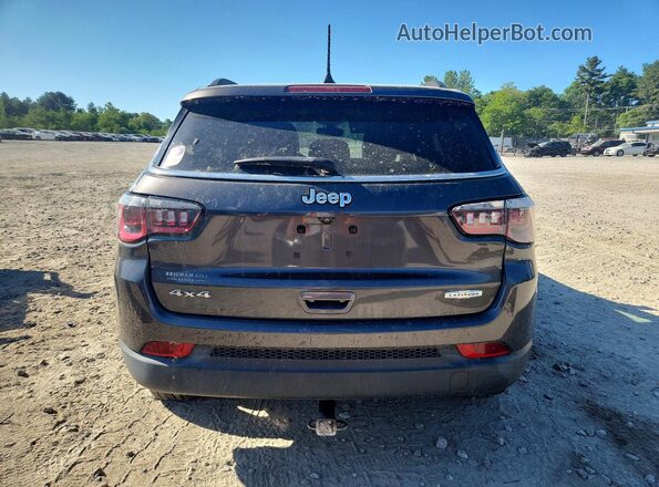 3C4NJDBB8KT650676 2019 JEEP COMPASS Gray Rear view