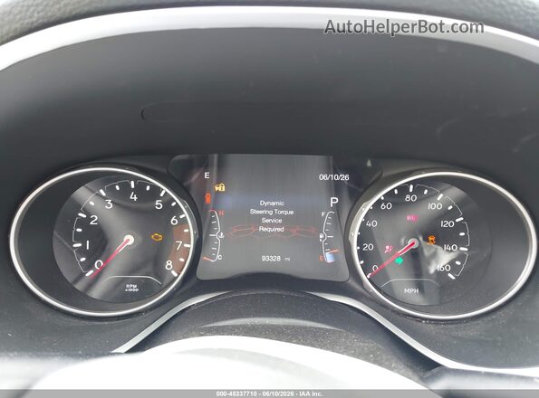 3C4NJDBB8LT129877 2020 JEEP COMPASS White Rear seats view