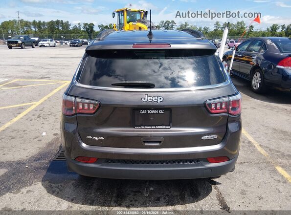 3C4NJDBB8LT215819 2020 JEEP COMPASS Gray 