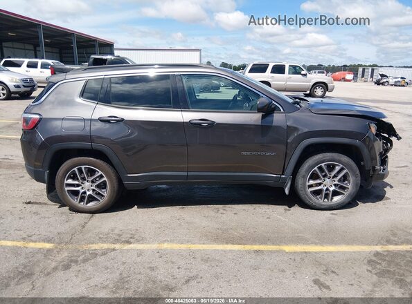 3C4NJDBB8LT215819 2020 JEEP COMPASS Gray Вид задньої частини салону