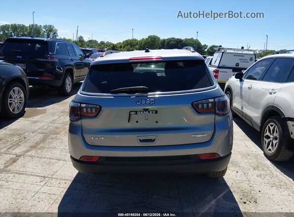 3C4NJDBB8MT506760 2021 JEEP COMPASS Gray 