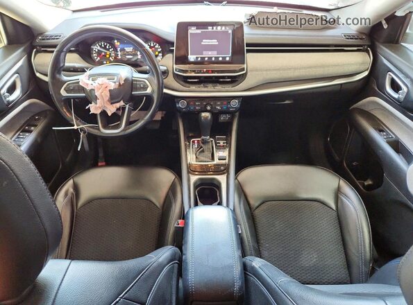 3C4NJDBB8NT106005 2022 JEEP COMPASS Gray Вид панелі приладів