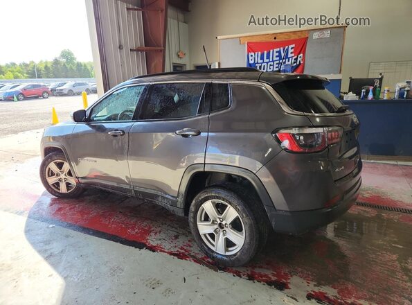 3C4NJDBB8NT106005 2022 JEEP COMPASS Gray 