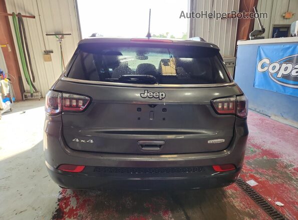 3C4NJDBB8NT106005 2022 JEEP COMPASS Gray 