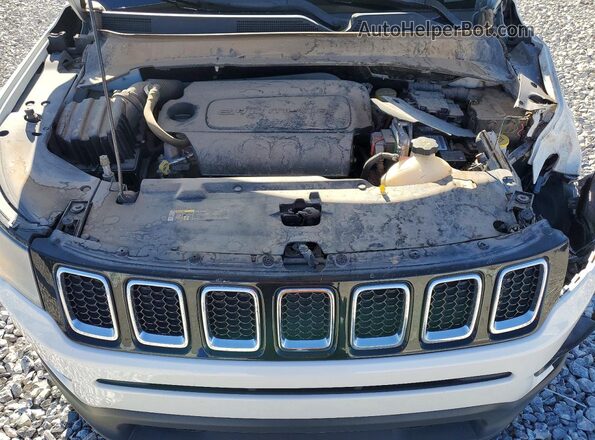 3C4NJDBB9HT688653 2017 JEEP COMPASS White Вид задньої частини салону