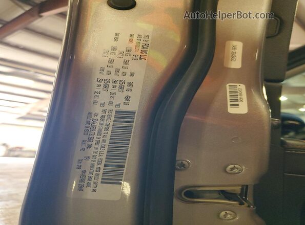 3C4NJDBB9JT313660 2018 JEEP COMPASS Silver Vista de la etiqueta del VIN