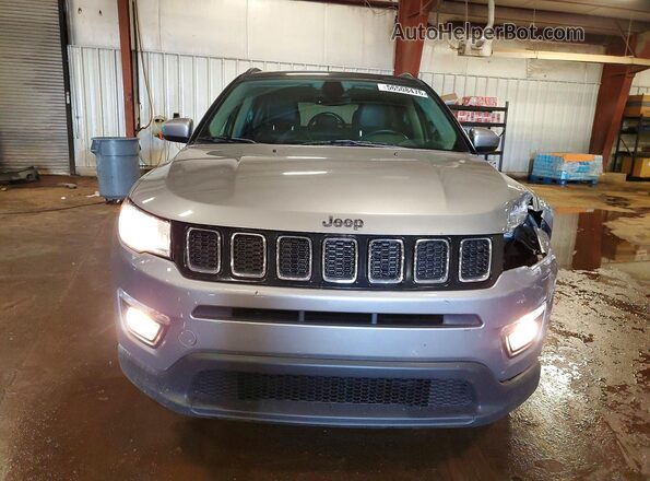 3C4NJDBB9JT313660 2018 JEEP COMPASS Silver Vista frontal