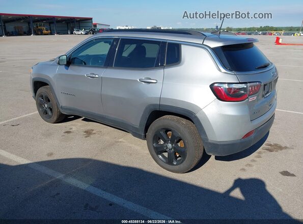 3C4NJDBB9JT337425 2018 JEEP COMPASS Silver Հետևի ձախ