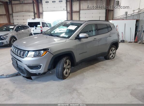 3C4NJDBB9JT440683 2018 JEEP COMPASS Gray წინა მარცხენა ხედი სამი მეოთხედიდან