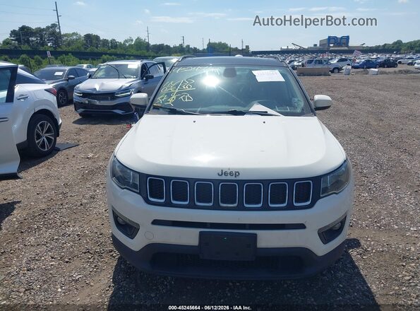 3C4NJDBB9KT653456 2019 JEEP COMPASS Silver Սարքավորումների վահանակի տեսք