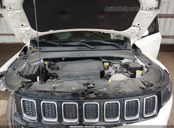 3C4NJDBB9KT849140 2019 JEEP COMPASS Белый Вид сзади