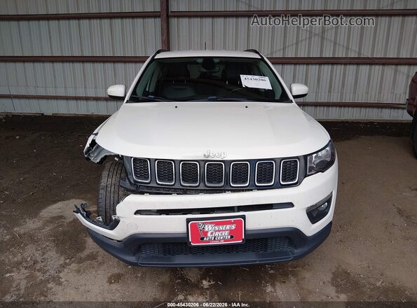 3C4NJDBB9KT849140 2019 JEEP COMPASS Белый Вид задней части салона