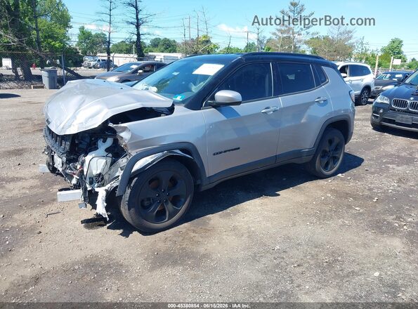 3C4NJDBB9LT139611 2020 JEEP COMPASS Silver Передня ліва чверть