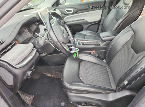 3C4NJDBB9NT111455 2022 JEEP COMPASS Серебряный Вид салона спереди
