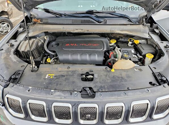 3C4NJDBB9NT111455 2022 JEEP COMPASS Серебряный Вид подкапотного пространства