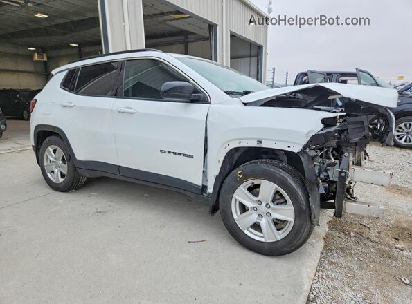 3C4NJDBB9NT126246 2022 JEEP COMPASS Белый Передняя правая четверть
