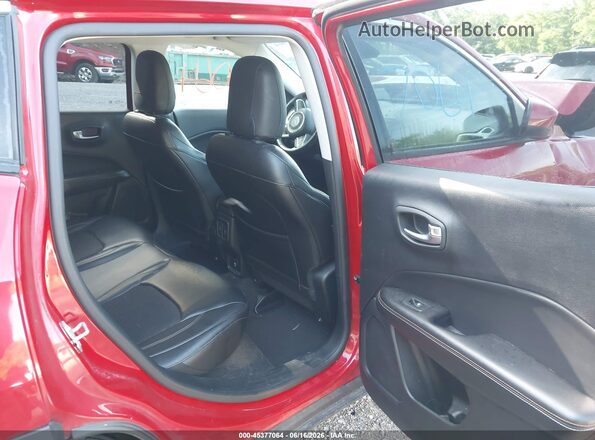3C4NJDBBXJT143079 2018 JEEP COMPASS Red Widok naklejki z numerem VIN