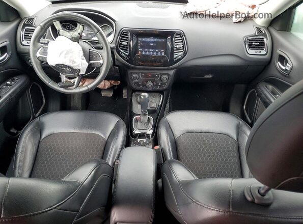 3C4NJDBBXJT304448 2018 JEEP COMPASS White 
