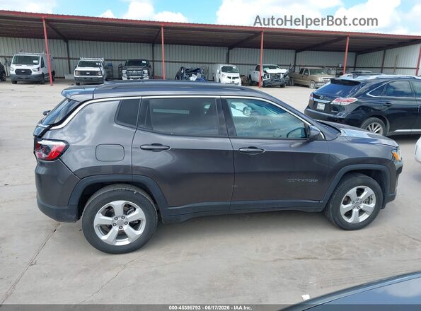 3C4NJDBBXMT546628 2021 JEEP COMPASS Gray Rear interior view