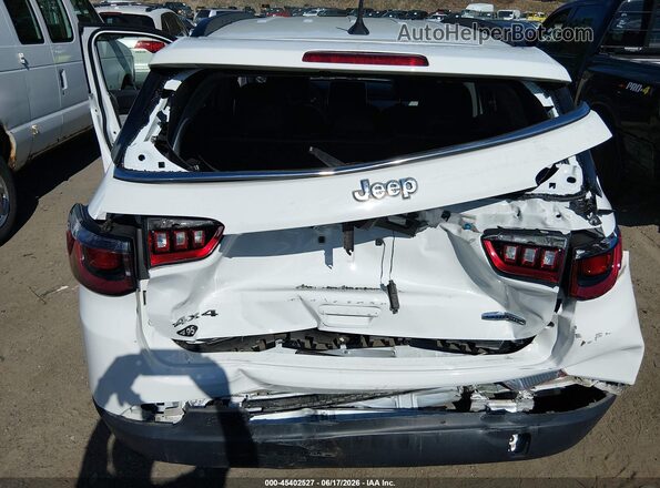 3C4NJDBBXNT132668 2022 JEEP COMPASS White Vista frontal