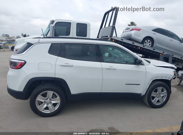 3C4NJDBBXNT133707 2022 JEEP COMPASS White Սալոնի 360 աստիճան տեսք
