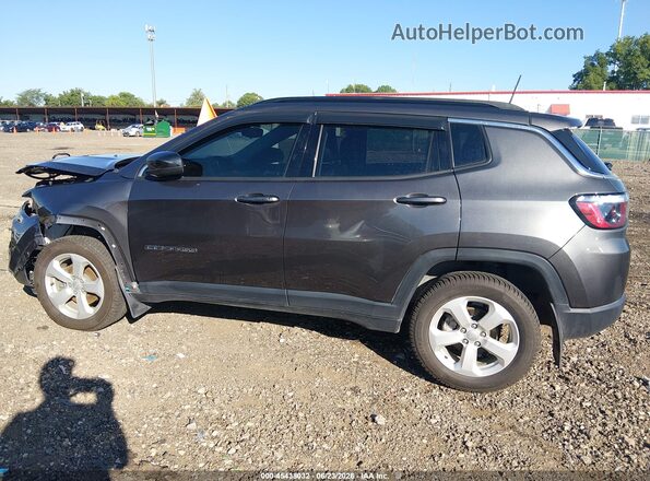 3C4NJDBBXNT170269 2022 JEEP COMPASS Gray 