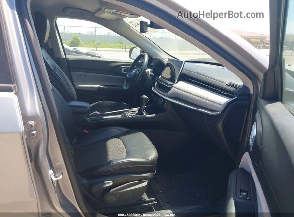 3C4NJDBBXNT231491 2022 JEEP COMPASS Silver Front interior view