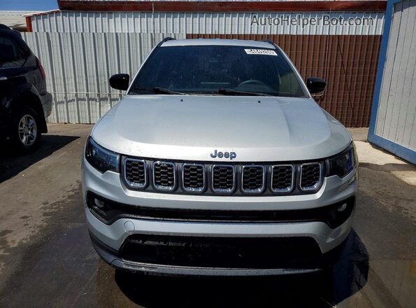 3C4NJDBN0RT115636 2024 JEEP COMPASS Silver 