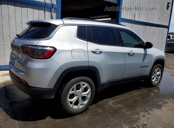 3C4NJDBN0RT115636 2024 JEEP COMPASS Silver 
