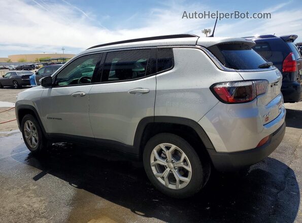 3C4NJDBN0RT115636 2024 JEEP COMPASS Silver 