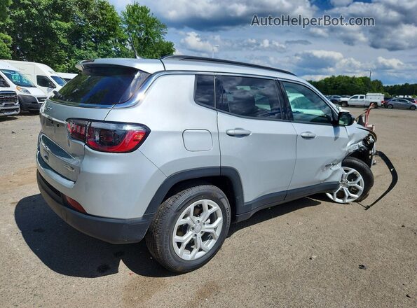 3C4NJDBN0RT124501 2024 JEEP COMPASS Серебряный 