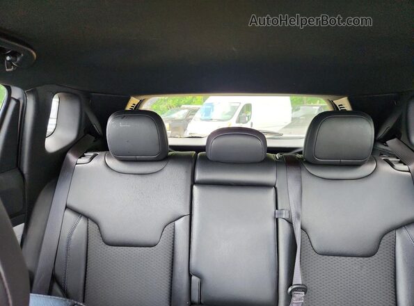 3C4NJDBN0RT124501 2024 JEEP COMPASS Серебряный 