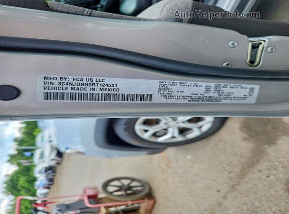 3C4NJDBN0RT124501 2024 JEEP COMPASS Серебряный 