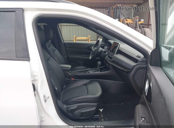 3C4NJDBN0ST515315 2025 JEEP COMPASS White Вид салону спереду