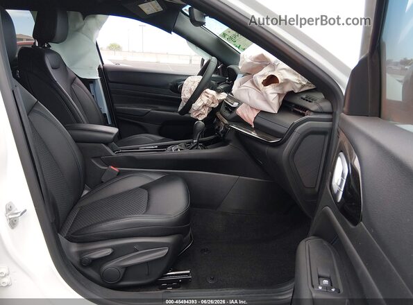3C4NJDBN1ST553555 2025 JEEP COMPASS Белый Вид салона спереди