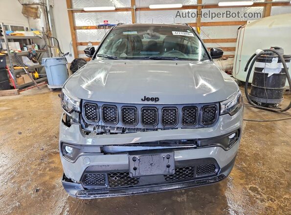 3C4NJDBN2PT516554 2023 JEEP COMPASS Gray Вид спереду