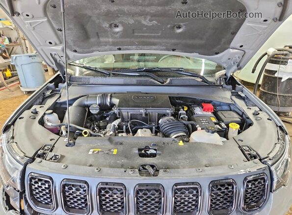 3C4NJDBN2PT516554 2023 JEEP COMPASS Gray Вид підкапотного простору