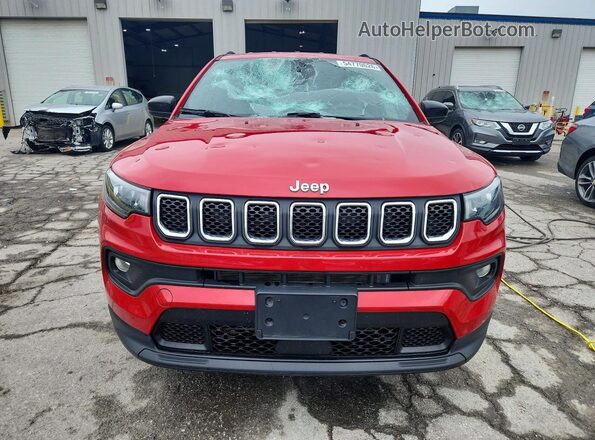 3C4NJDBN2PT547786 2023 JEEP COMPASS Red Вид спереду