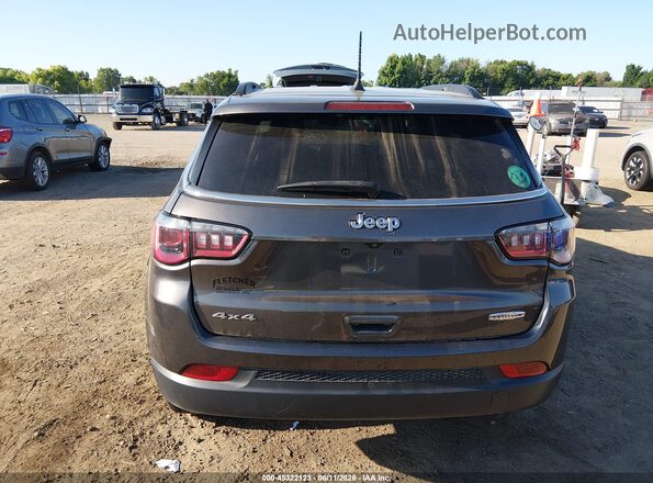 3C4NJDBN3PT547781 2023 JEEP COMPASS Gray 