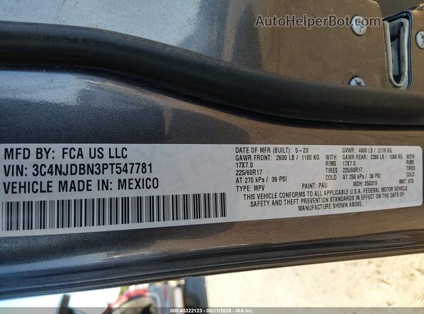 3C4NJDBN3PT547781 2023 JEEP COMPASS Gray Vista del compartimento del motor