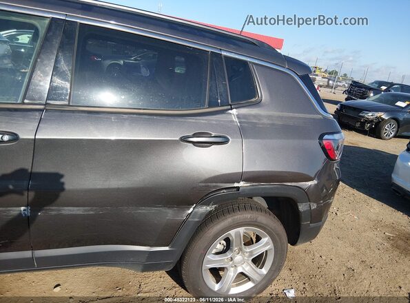 3C4NJDBN3PT547781 2023 JEEP COMPASS Gray 