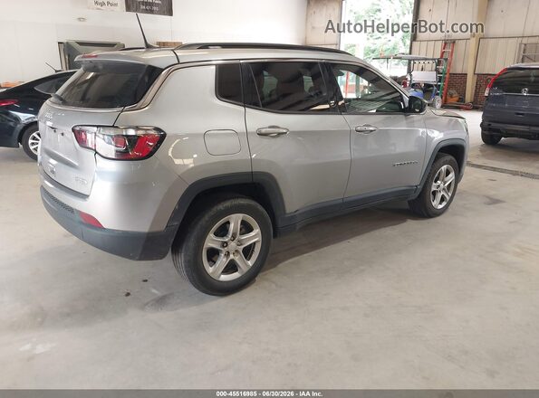 3C4NJDBN3PT549787 2023 JEEP COMPASS Silver უკანა მარჯვენა