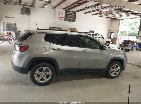 3C4NJDBN3PT549787 2023 JEEP COMPASS Silver უკანა სალონის ხედი