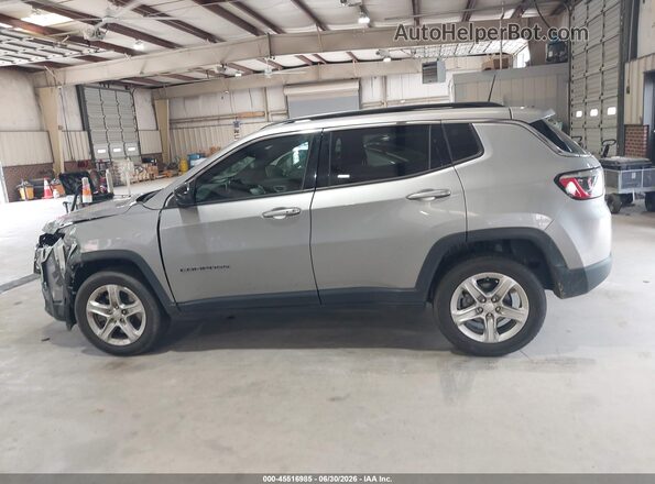 3C4NJDBN3PT549787 2023 JEEP COMPASS Silver სალონის 360-გრადუსიანი ხედი