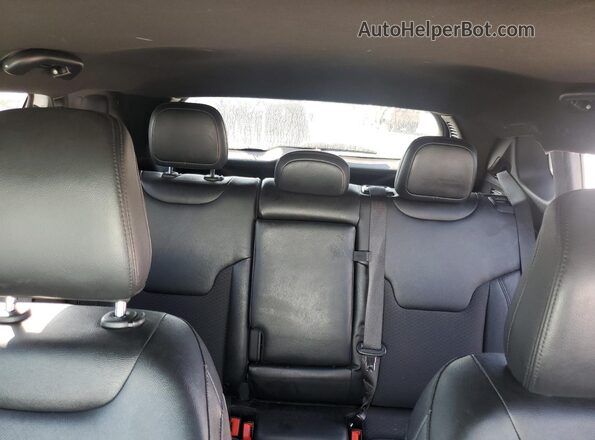3C4NJDBN3RT584140 2024 JEEP COMPASS Белый Вид задних сидений