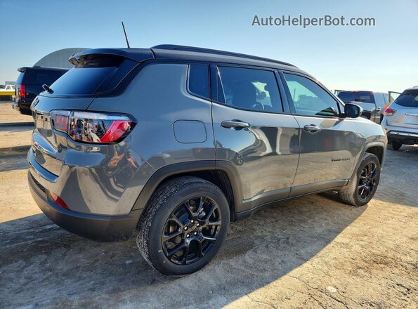 3C4NJDBN3RT592934 2024 JEEP COMPASS Gray 