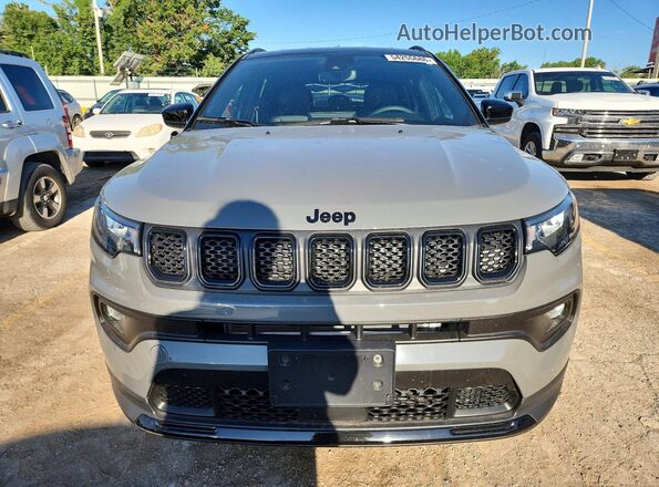 3C4NJDBN3RT592934 2024 JEEP COMPASS Gray 