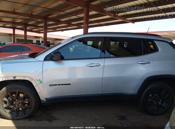 3C4NJDBN3ST585391 2025 JEEP COMPASS Silver 