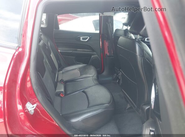 3C4NJDBN6ST607383 2025 JEEP COMPASS Red Widok naklejki z numerem VIN