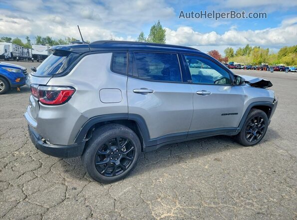 3C4NJDBN7PT502262 2023 JEEP COMPASS Silver Rear right